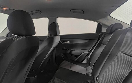 KIA Rio IV, 2018 год, 1 015 000 рублей, 15 фотография