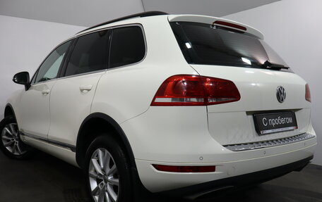 Volkswagen Touareg III, 2011 год, 1 749 000 рублей, 4 фотография