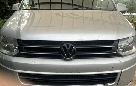 Volkswagen Multivan T5, 2010 год, 2 200 000 рублей, 1 фотография