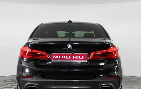 BMW 5 серия, 2019 год, 3 499 000 рублей, 4 фотография