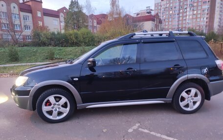 Mitsubishi Outlander III рестайлинг 3, 2005 год, 640 000 рублей, 5 фотография