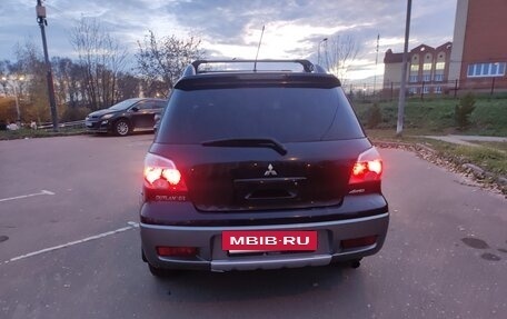 Mitsubishi Outlander III рестайлинг 3, 2005 год, 640 000 рублей, 7 фотография