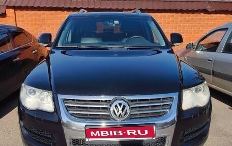 Volkswagen Touareg III, 2008 год, 990 000 рублей, 1 фотография