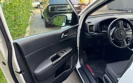 KIA Sportage IV рестайлинг, 2017 год, 2 230 000 рублей, 17 фотография