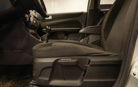 Ford Focus II рестайлинг, 2008 год, 490 000 рублей, 32 фотография