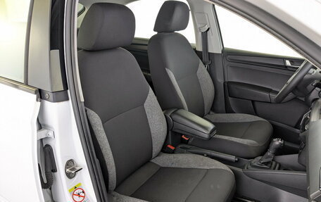 Skoda Rapid II, 2021 год, 1 245 000 рублей, 23 фотография