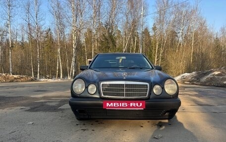 Mercedes-Benz E-Класс, 1998 год, 348 000 рублей, 7 фотография
