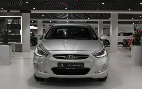 Hyundai Solaris II рестайлинг, 2014 год, 675 000 рублей, 3 фотография