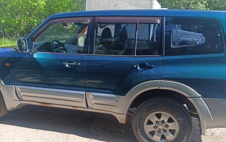 Mitsubishi Pajero III рестайлинг, 2000 год, 700 000 рублей, 4 фотография