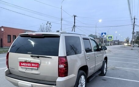 Chevrolet Tahoe III, 2008 год, 1 900 000 рублей, 2 фотография