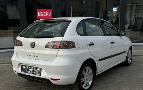 SEAT Ibiza III рестайлинг, 2008 год, 270 000 рублей, 2 фотография