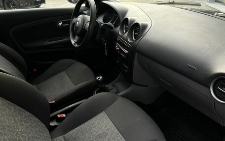 SEAT Ibiza III рестайлинг, 2008 год, 270 000 рублей, 12 фотография