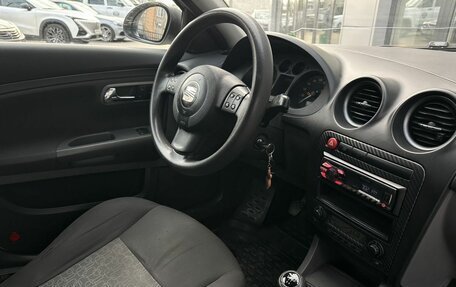 SEAT Ibiza III рестайлинг, 2008 год, 270 000 рублей, 13 фотография