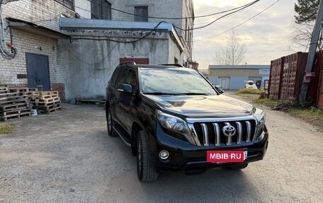 Toyota Land Cruiser Prado 150 рестайлинг, 2016 год, 4 500 000 рублей, 2 фотография