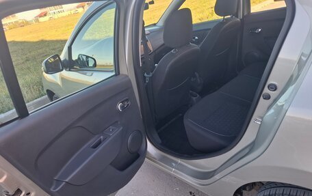 Renault Logan II, 2016 год, 1 100 000 рублей, 10 фотография