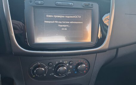 Renault Logan II, 2016 год, 1 100 000 рублей, 16 фотография