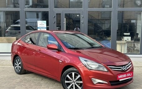 Hyundai Solaris II рестайлинг, 2015 год, 945 000 рублей, 3 фотография