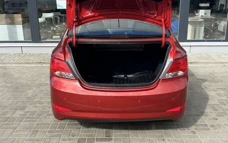 Hyundai Solaris II рестайлинг, 2015 год, 945 000 рублей, 19 фотография