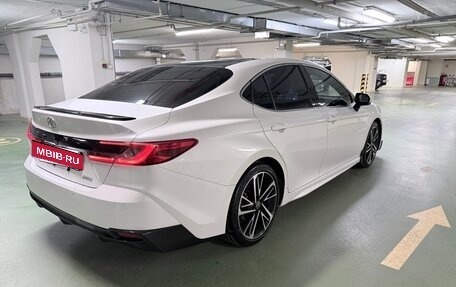 Toyota Camry, 2024 год, 3 650 000 рублей, 4 фотография