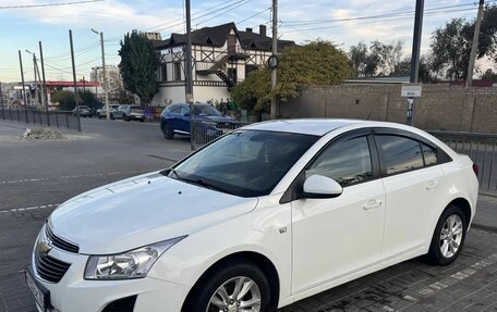 Chevrolet Cruze II, 2013 год, 820 000 рублей, 4 фотография