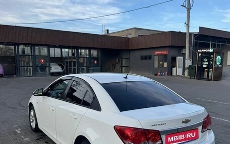Chevrolet Cruze II, 2013 год, 820 000 рублей, 6 фотография
