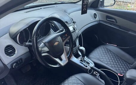 Chevrolet Cruze II, 2013 год, 820 000 рублей, 18 фотография