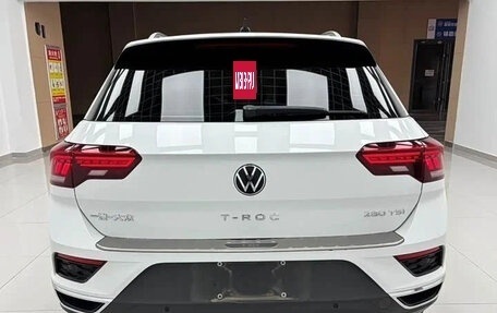 Volkswagen T-Roc I, 2022 год, 1 699 000 рублей, 5 фотография