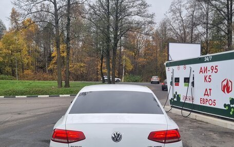 Volkswagen Passat B8 рестайлинг, 2016 год, 1 750 000 рублей, 5 фотография