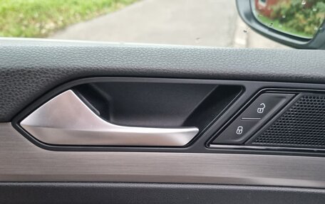Volkswagen Passat B8 рестайлинг, 2016 год, 1 750 000 рублей, 15 фотография