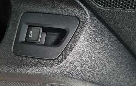 Volkswagen Passat B8 рестайлинг, 2016 год, 1 750 000 рублей, 16 фотография