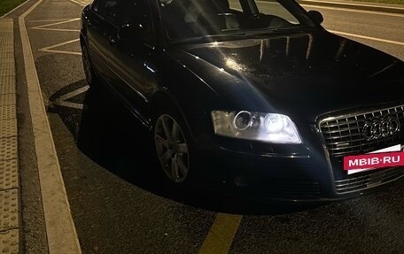 Audi A8, 2006 год, 1 180 000 рублей, 2 фотография