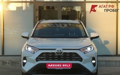 Toyota RAV4, 2021 год, 3 990 000 рублей, 2 фотография