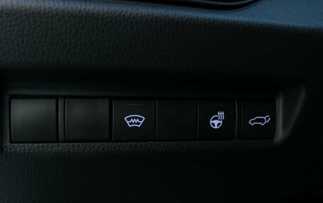 Toyota RAV4, 2021 год, 3 990 000 рублей, 21 фотография