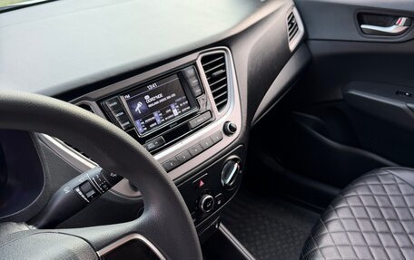Hyundai Solaris II рестайлинг, 2021 год, 1 100 000 рублей, 8 фотография