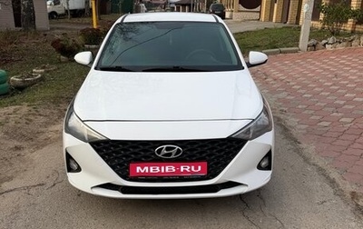 Hyundai Solaris II рестайлинг, 2021 год, 1 100 000 рублей, 1 фотография