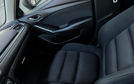 Mazda 6, 2016 год, 1 790 000 рублей, 22 фотография