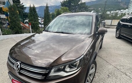 Volkswagen Tiguan I, 2016 год, 1 950 000 рублей, 3 фотография