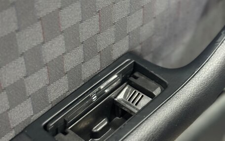 Audi A6, 1998 год, 530 000 рублей, 17 фотография