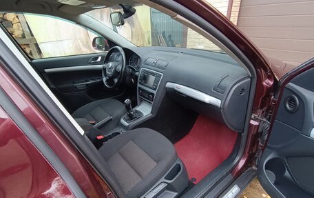 Skoda Octavia, 2011 год, 899 000 рублей, 7 фотография