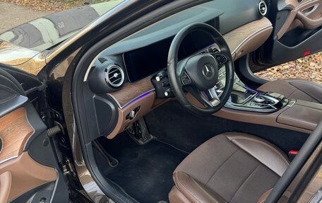 Mercedes-Benz E-Класс, 2016 год, 2 700 000 рублей, 6 фотография
