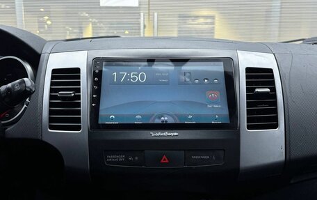 Mitsubishi Outlander III рестайлинг 3, 2008 год, 849 000 рублей, 18 фотография