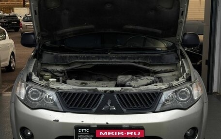 Mitsubishi Outlander III рестайлинг 3, 2008 год, 849 000 рублей, 11 фотография