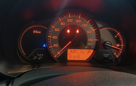 Toyota Vitz, 2016 год, 750 000 рублей, 9 фотография