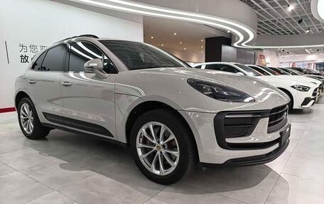 Porsche Macan I рестайлинг, 2022 год, 5 800 000 рублей, 1 фотография