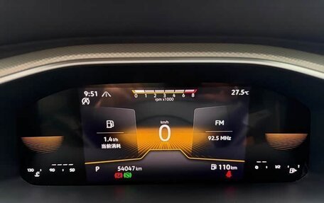 Volkswagen T-Roc I, 2023 год, 1 650 000 рублей, 17 фотография