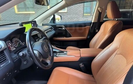 Lexus RX IV рестайлинг, 2021 год, 5 550 000 рублей, 10 фотография