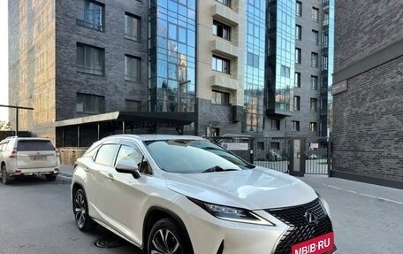Lexus RX IV рестайлинг, 2021 год, 5 550 000 рублей, 2 фотография