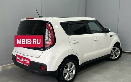 KIA Soul II рестайлинг, 2017 год, 1 455 000 рублей, 4 фотография
