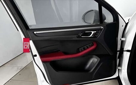 Porsche Macan I рестайлинг, 2022 год, 6 150 000 рублей, 8 фотография