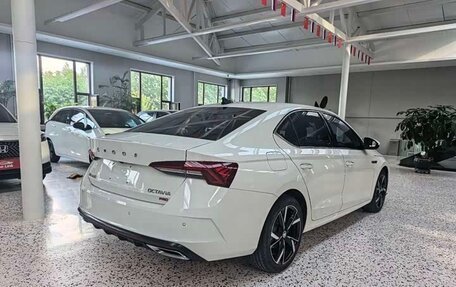 Skoda Octavia IV, 2022 год, 1 980 008 рублей, 4 фотография